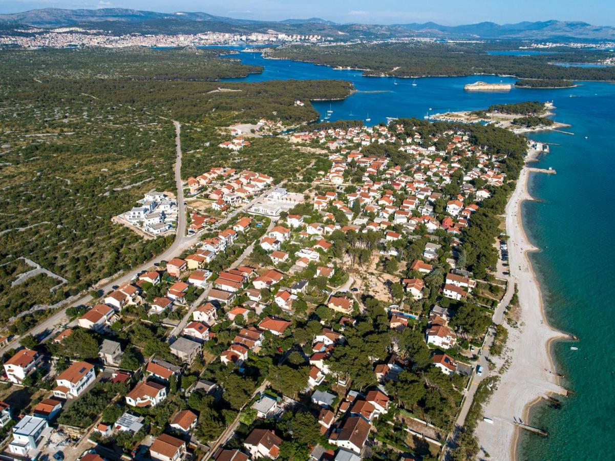 Seaview & Balcony Petra Appartement Jadrija